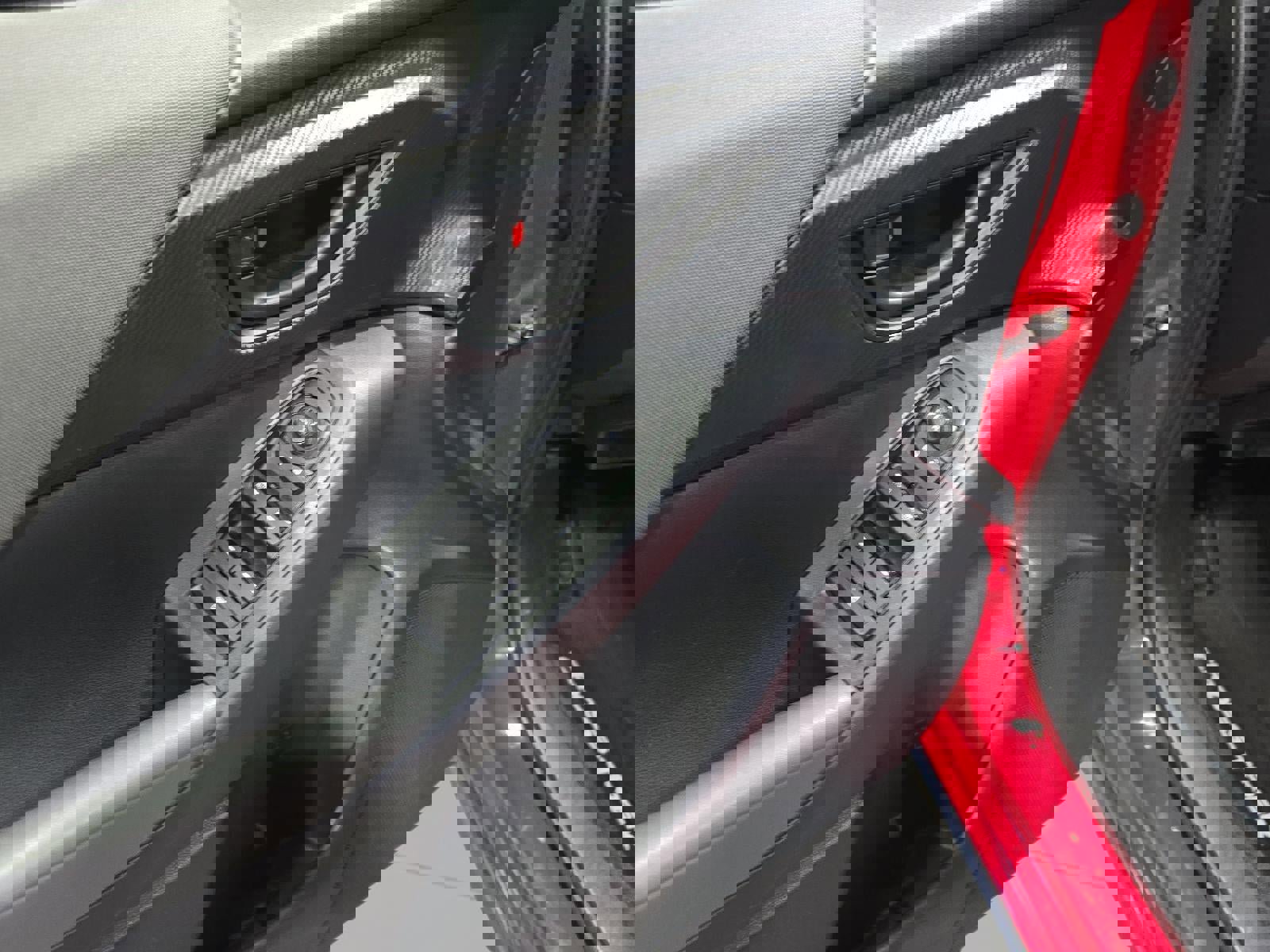 Used 2024 Subaru Crosstrek 2.0i image 24