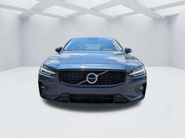 Certified 2025 Volvo S60 B5 Core FWD image 11