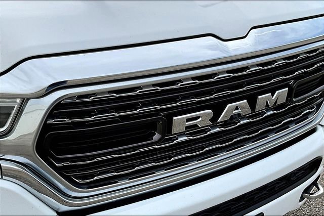 Used 2024 RAM 1500 Limited AWD/4WD image 32
