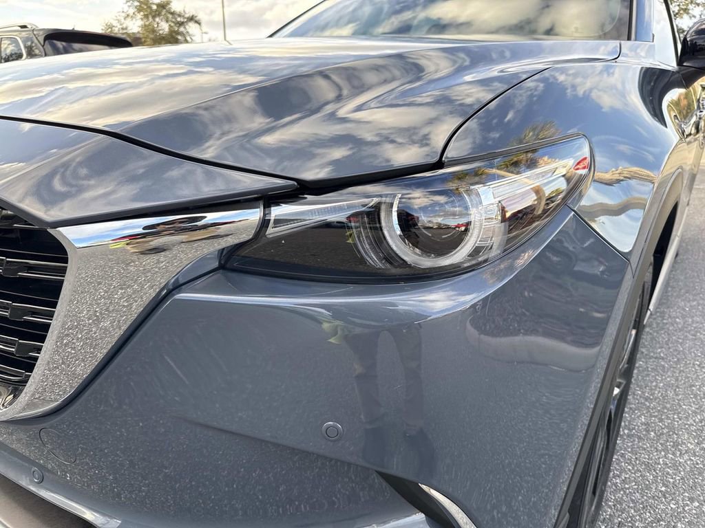 Certified 2023 MAZDA CX-9 Carbon Edition image 10