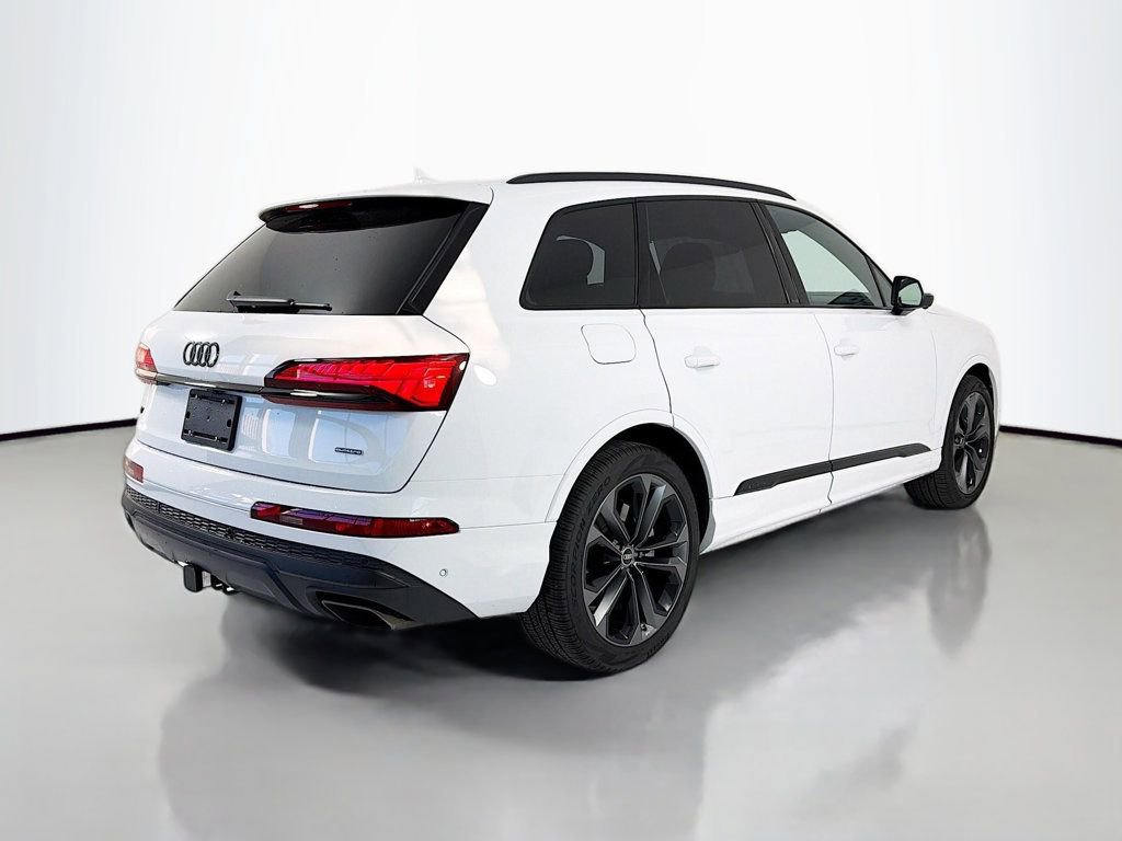 Used 2025 Audi Q7 3.0T Premium Plus w/ Premium Plus Package image 7