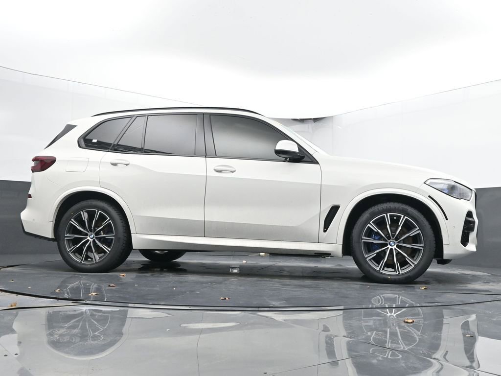 Used 2023 BMW X5 xDrive40i w/ Executive Package image 54