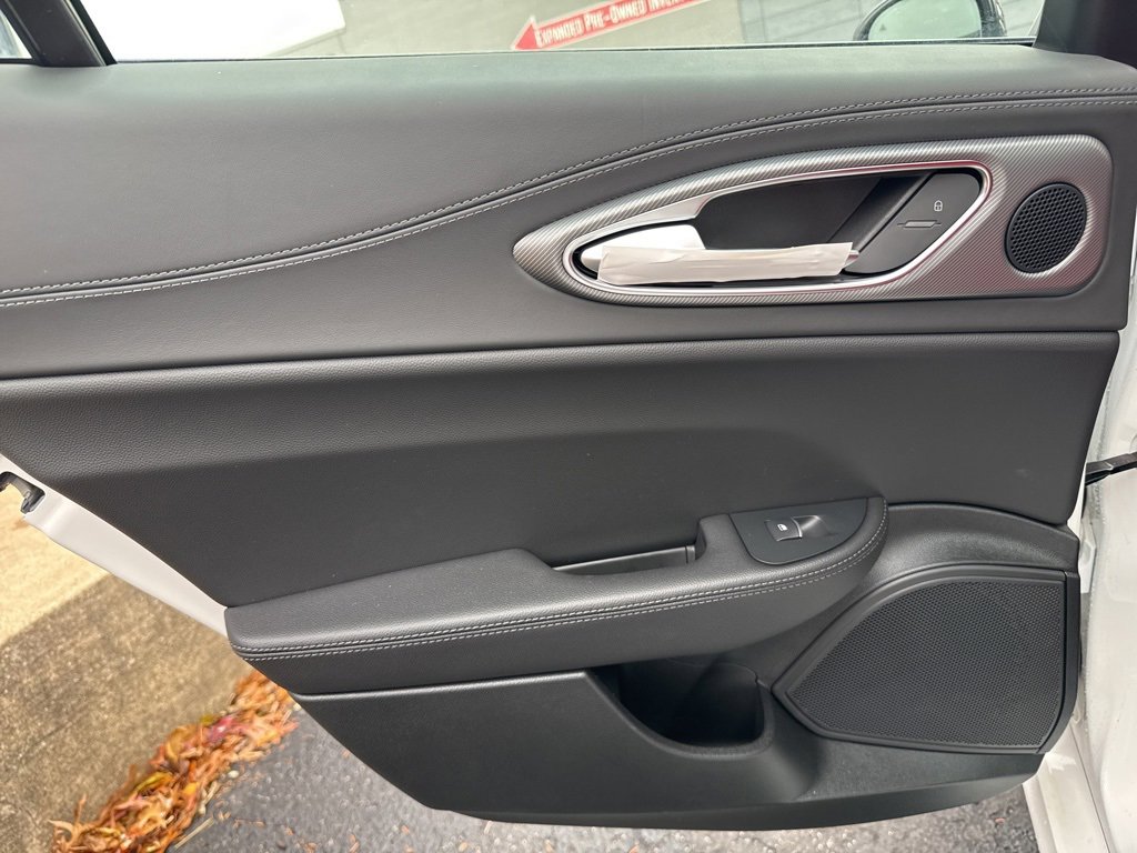 New 2025 Alfa Romeo Giulia AWD image 17