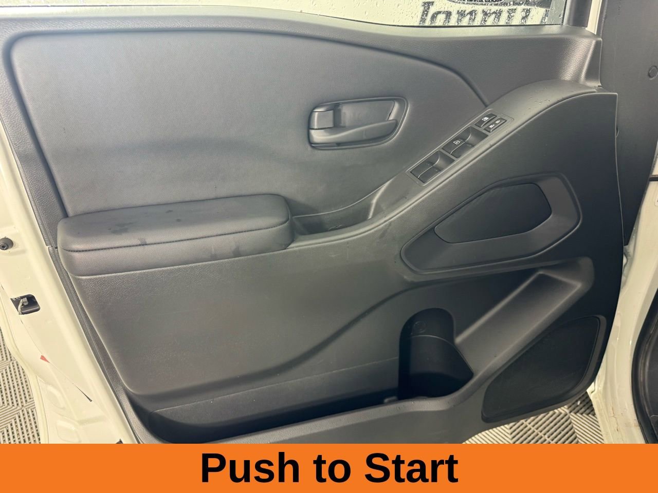 Used 2023 Nissan Frontier S w/ Tow Package image 10