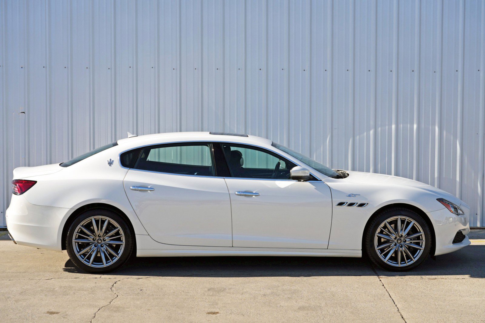 Used 2022 Maserati Quattroporte GT image 52