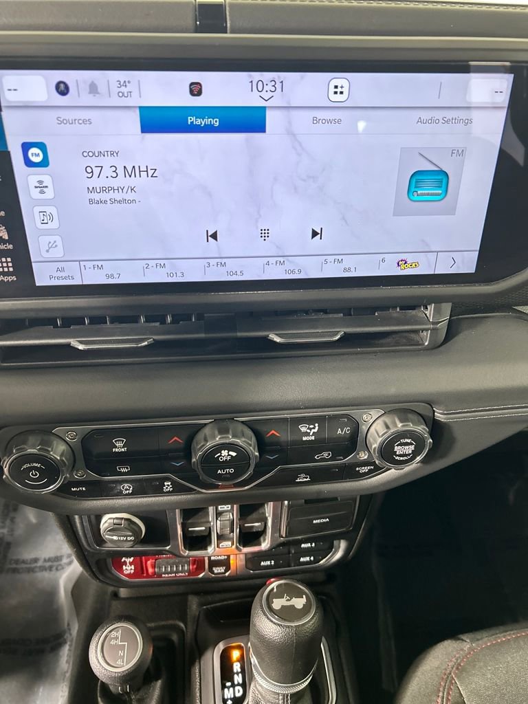 Used 2024 Jeep Wrangler Unlimited Rubicon image 14