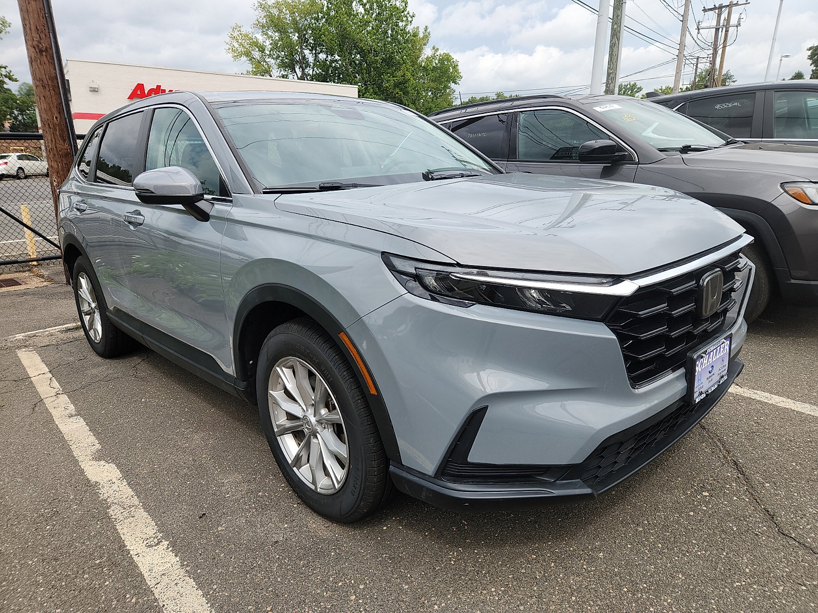 Used 2023 Honda CR-V EX image 2