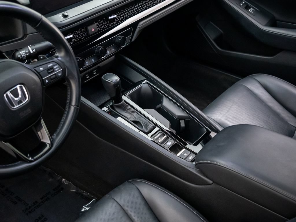 Used 2024 Honda Accord Sport image 14