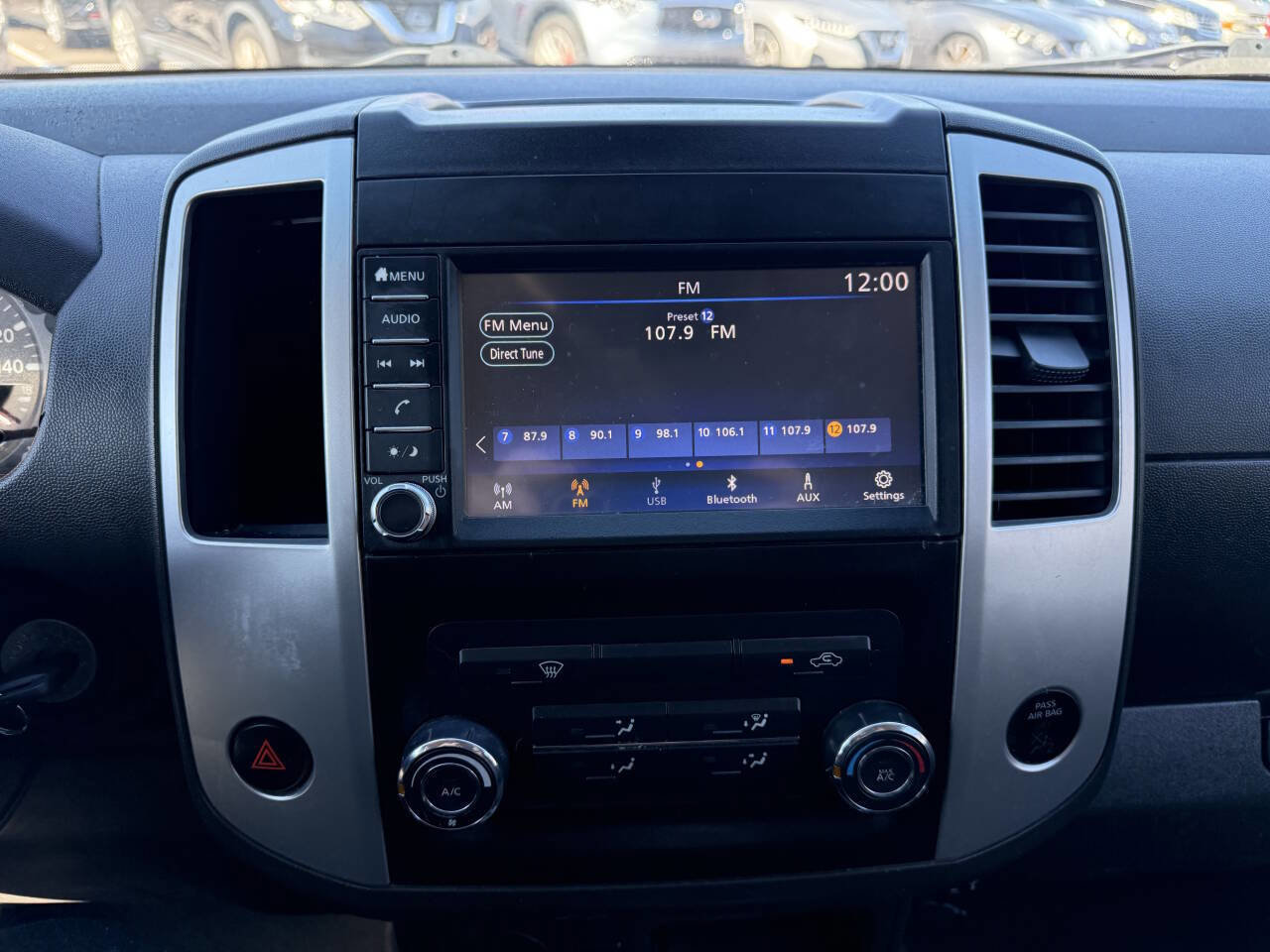 Used 2019 Nissan Frontier SV RWD image 25