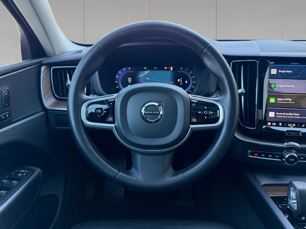 Used 2023 Volvo XC60 B5 Plus w/ Climate Package AWD/4WD image 14