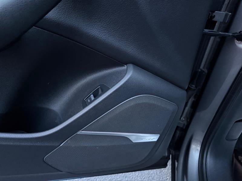 Used 2017 Audi Q7 3.0T Premium Plus image 17