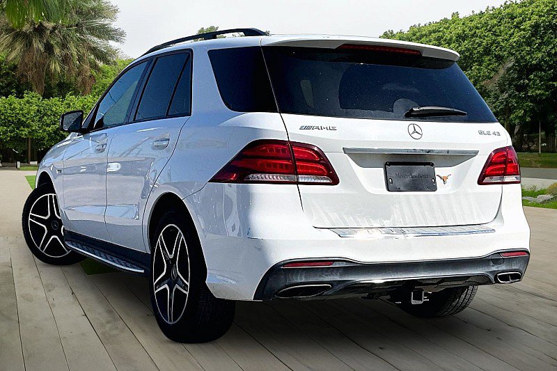 Used 2017 Mercedes-Benz GLE 43 AMG 4MATIC image 9