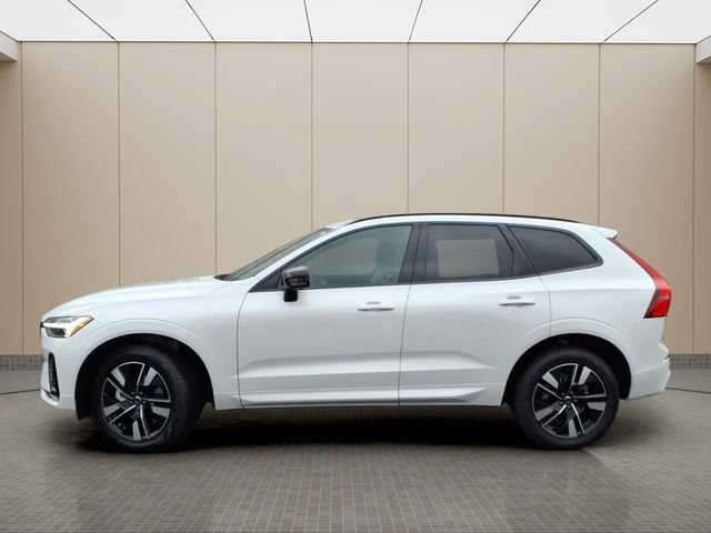 New 2026 Volvo XC60 B5 Core w/ Climate Package image 5