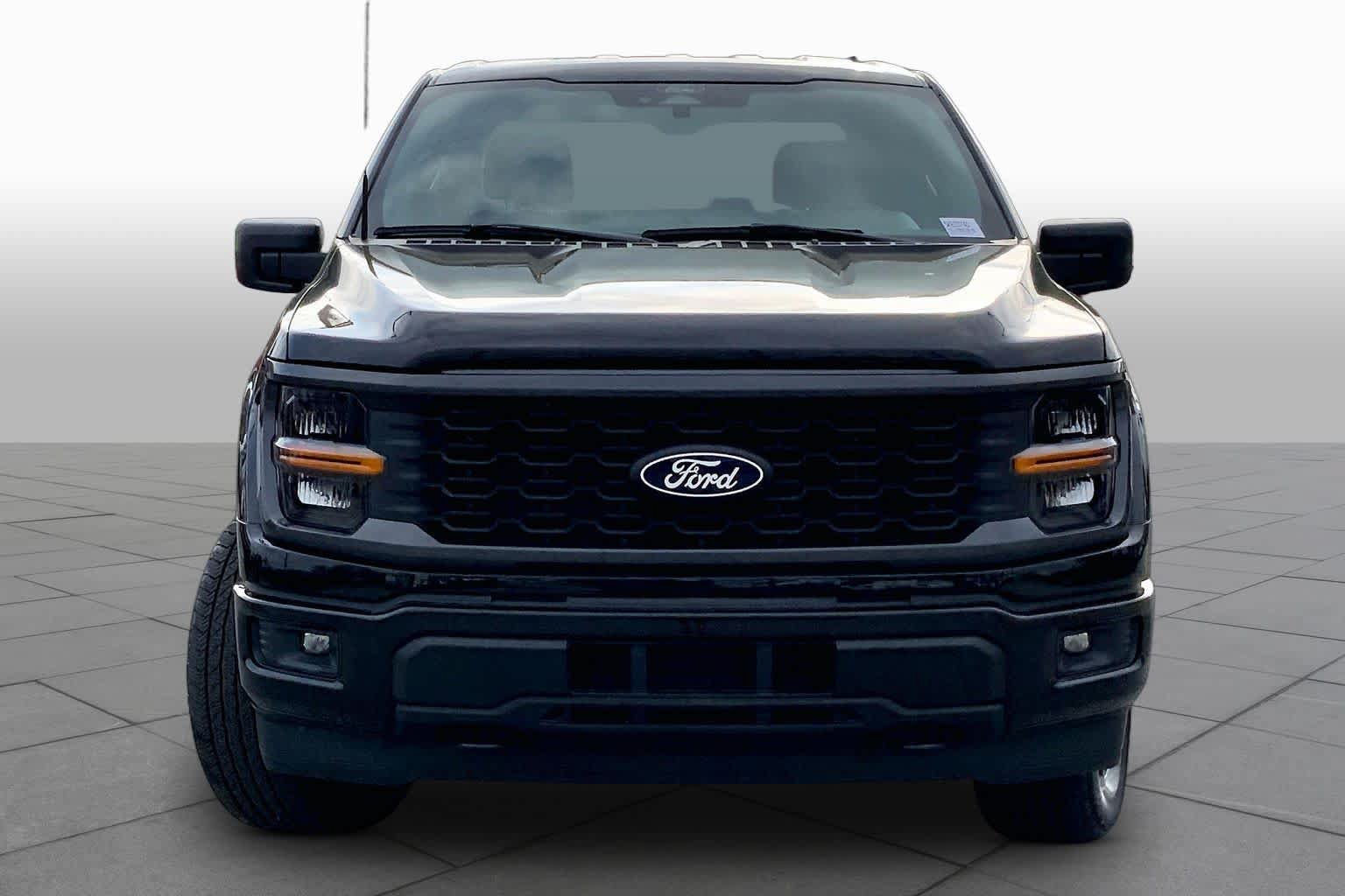 Used 2025 Ford F150 STX w/ Equipment Group 200A AWD/4WD image 8