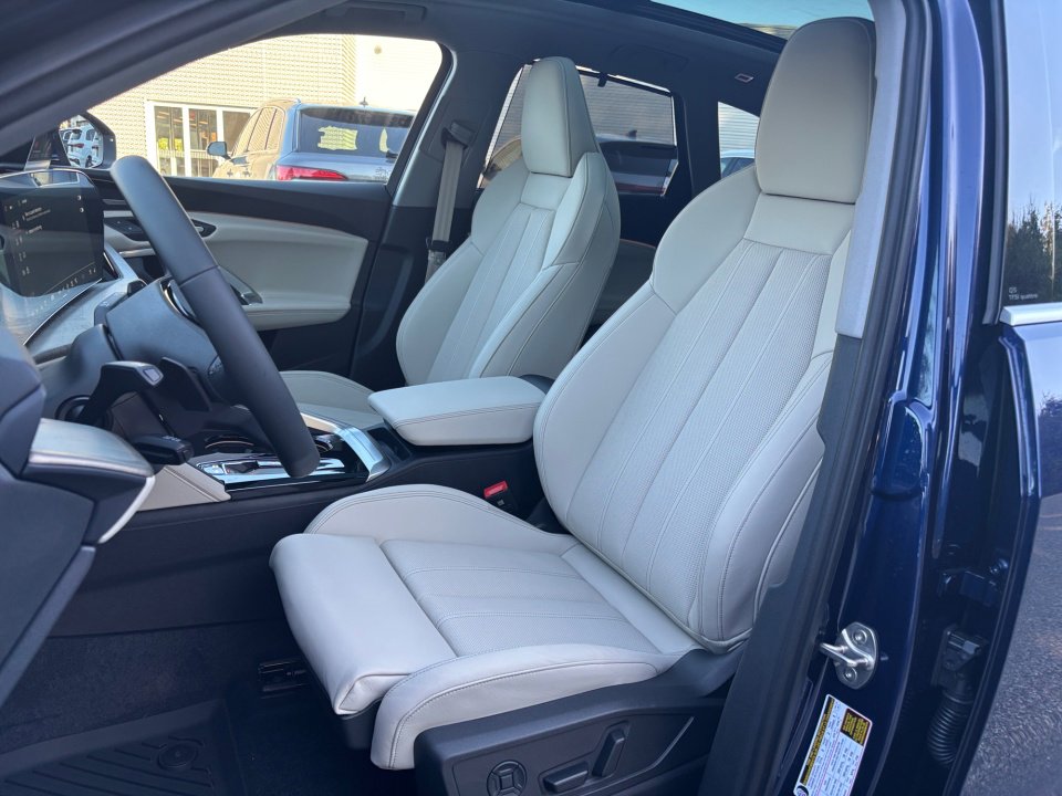 New 2025 Audi Q5 Prestige image 30