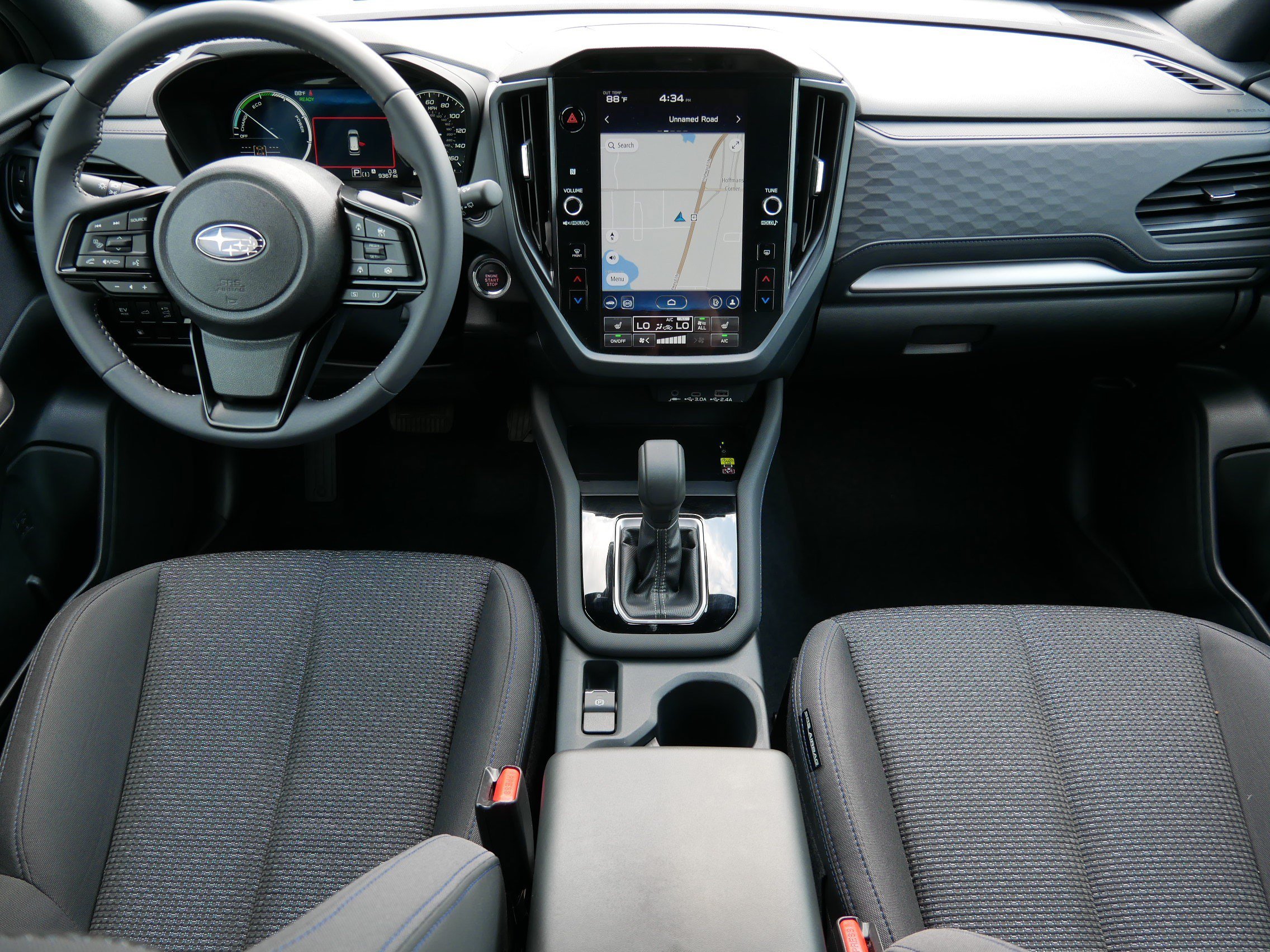 Used 2025 Subaru Forester Premium AWD/4WD image 10