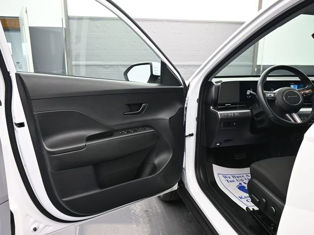 Used 2024 Hyundai Kona SEL AWD/4WD image 10