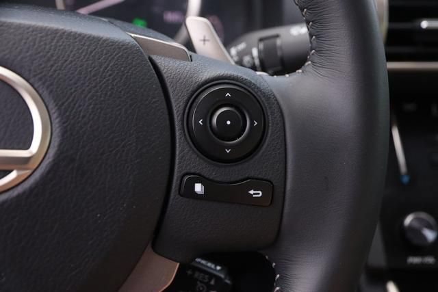 Used 2014 Lexus IS 350 w/ Navigation Package RWD image 14