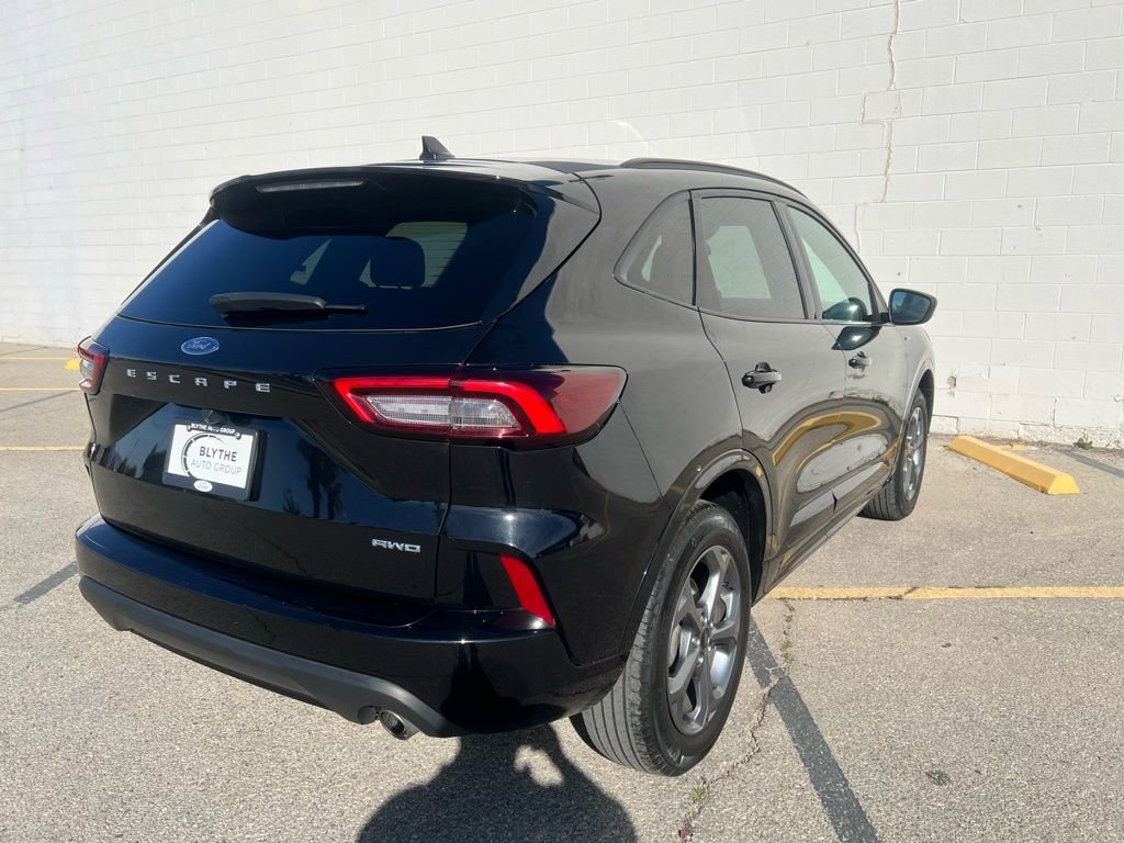 Used 2024 Ford Escape ST-Line image 5