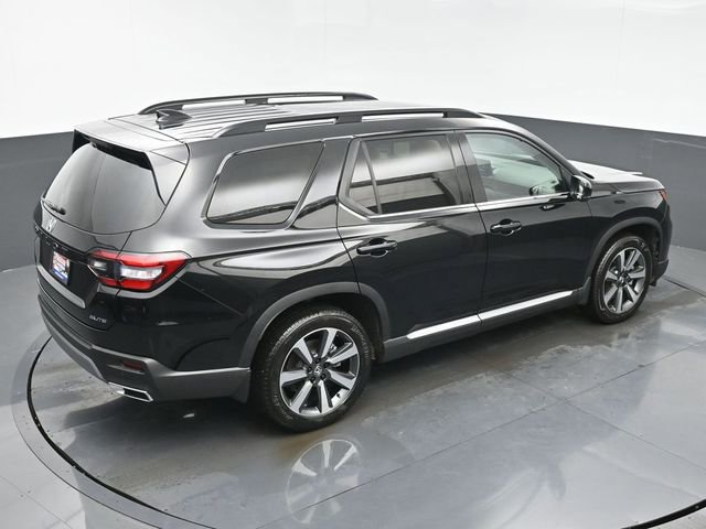 Used 2025 Honda Pilot Elite image 33