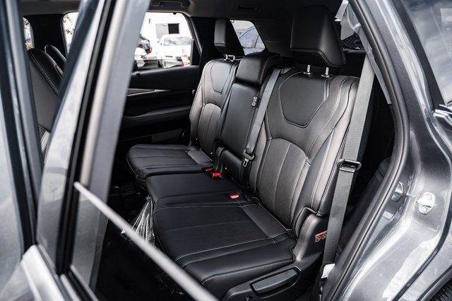 New 2026 INFINITI QX60 Luxe w/ Cargo Package image 13