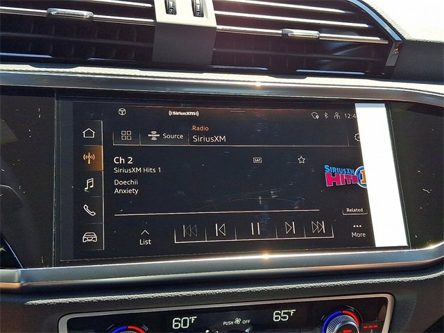 New 2025 Audi Q3 2.0T Premium image 13