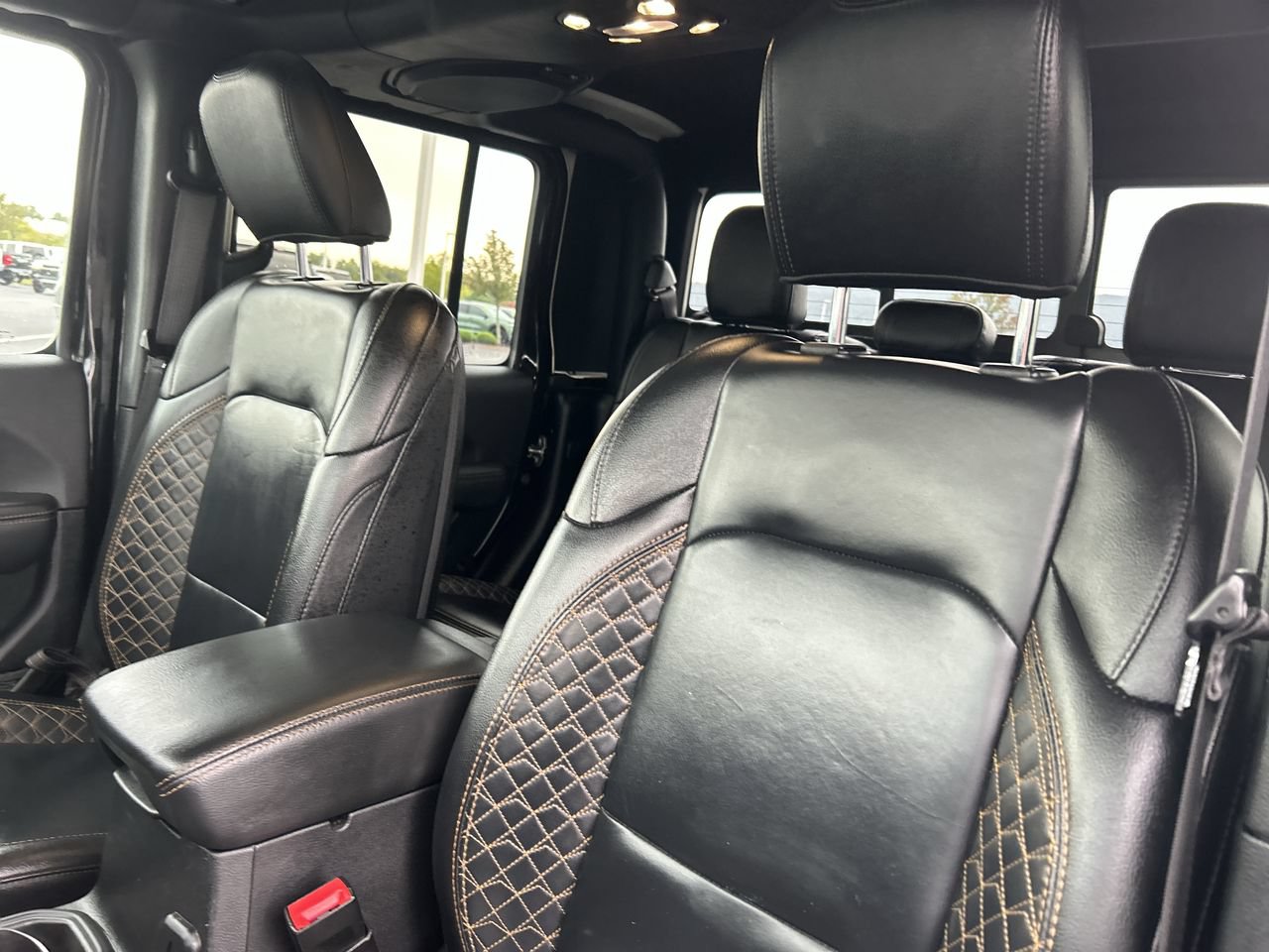 Used 2021 Jeep Gladiator Overland AWD/4WD image 22