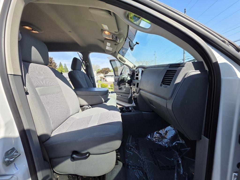 Used 2008 Dodge Ram 3500 Truck SXT w/ Popular Equipment Group AWD/4WD image 18