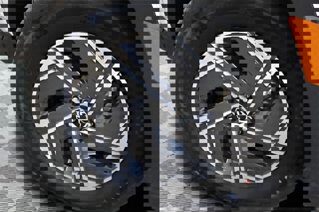 Used 2025 Hyundai Tucson Blue image 14