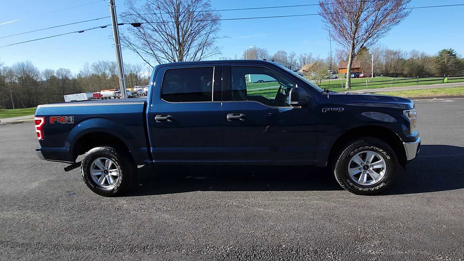 Used 2018 Ford F150 XLT w/ Equipment Group 301A Mid AWD/4WD image 9