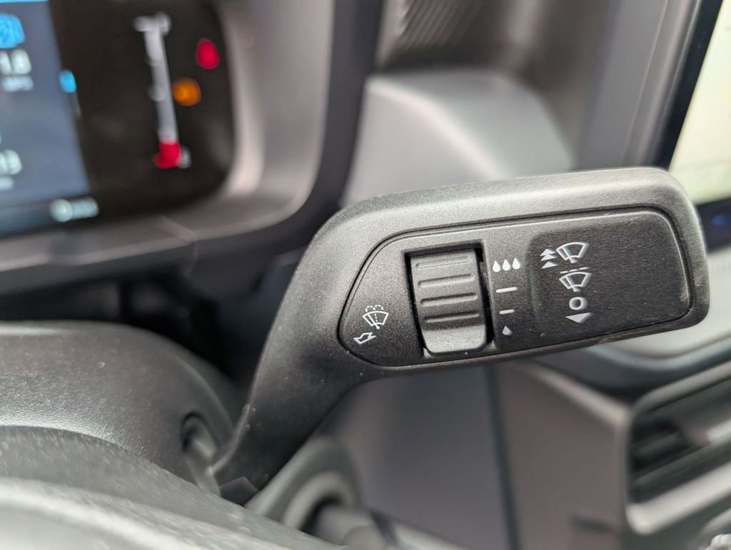 New 2026 Ford Maverick XL image 29