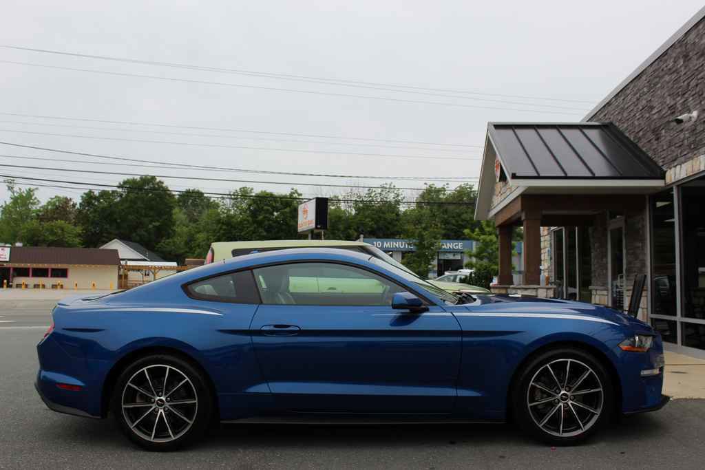 Used 2018 Ford Mustang Premium w/ Wheel & Stripe Package RWD image 4