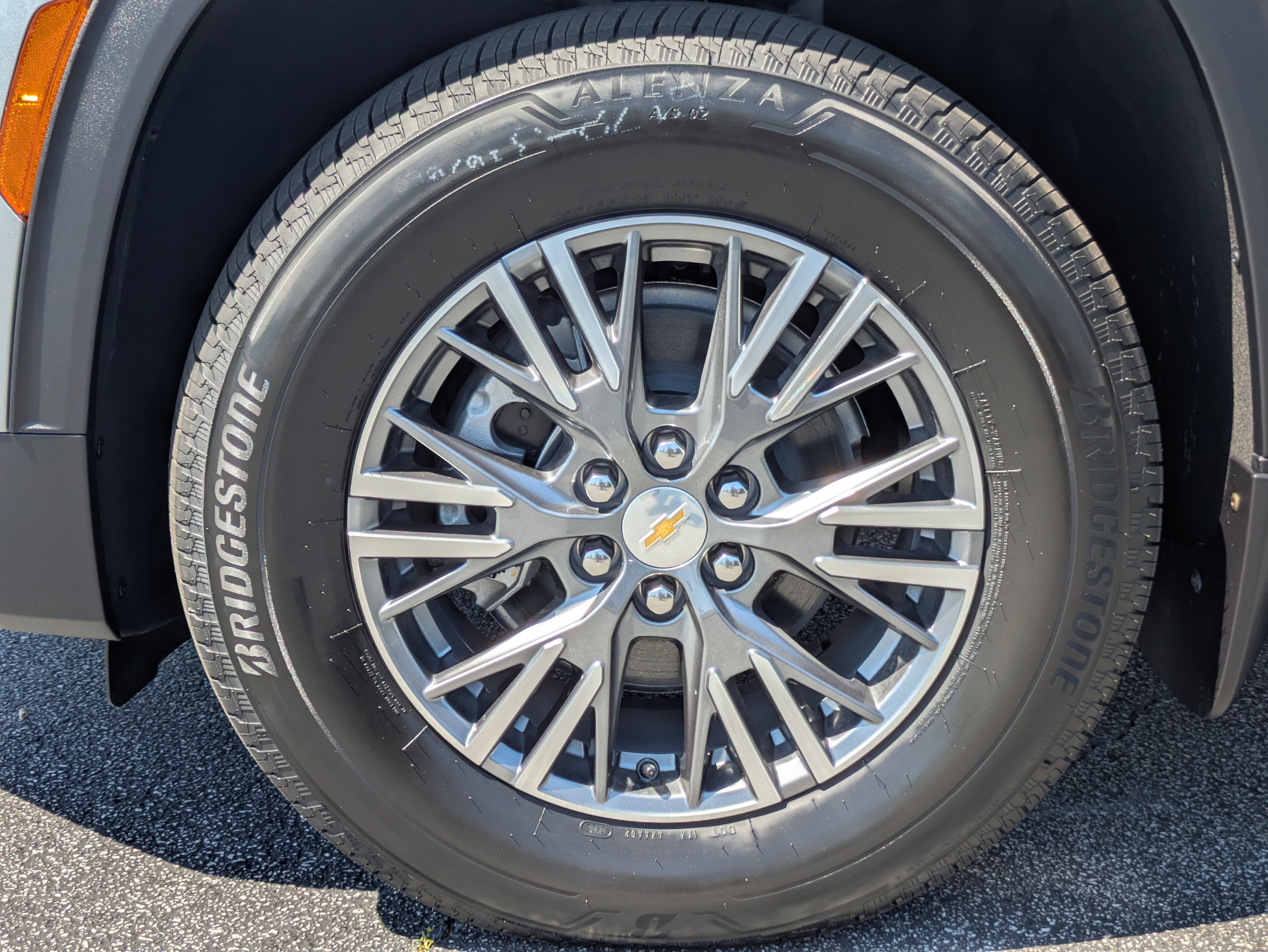 New 2026 Chevrolet Traverse LT image 34