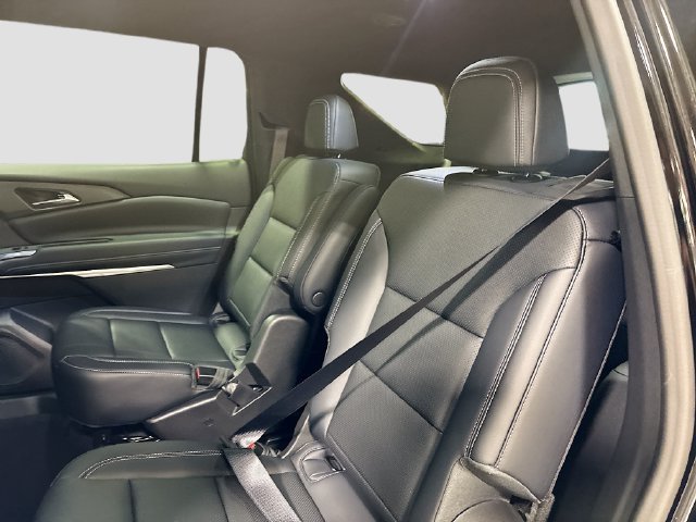 New 2026 Chevrolet Traverse LT FWD image 27