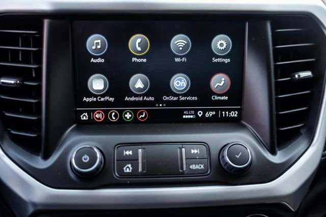 Used 2023 GMC Acadia SLE w/ Driver Convenience Package FWD image 19