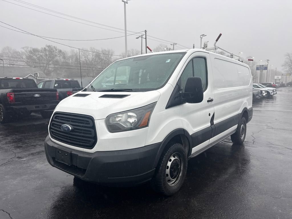 Used 2015 Ford Transit 250 130 Low Roof image 2