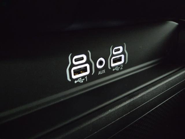 New 2026 RAM 1500 4x4 Crew Cab image 22