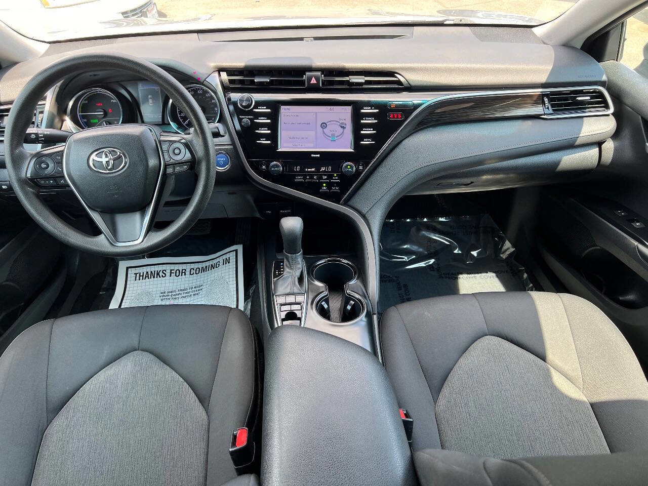 Used 2020 Toyota Camry LE image 15