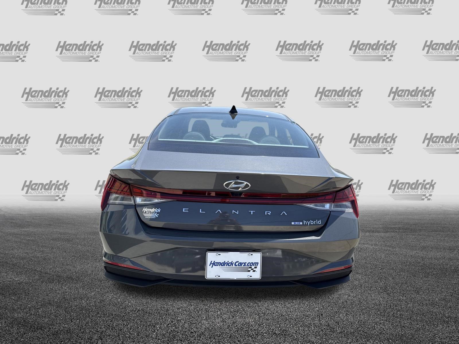 Used 2023 Hyundai Elantra Blue FWD image 9