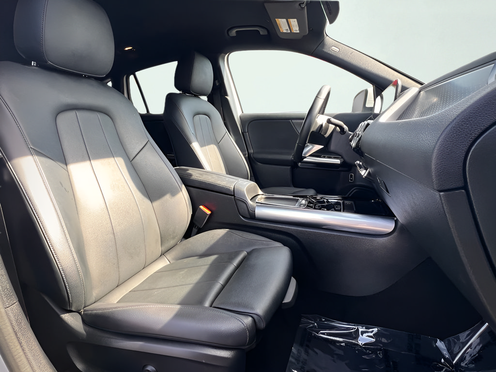 Used 2024 Mercedes-Benz GLA 250 image 31