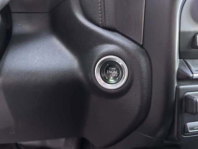 Used 2021 GMC Sierra 2500 AT4 w/ Gooseneck/5TH Wheel Package image 27