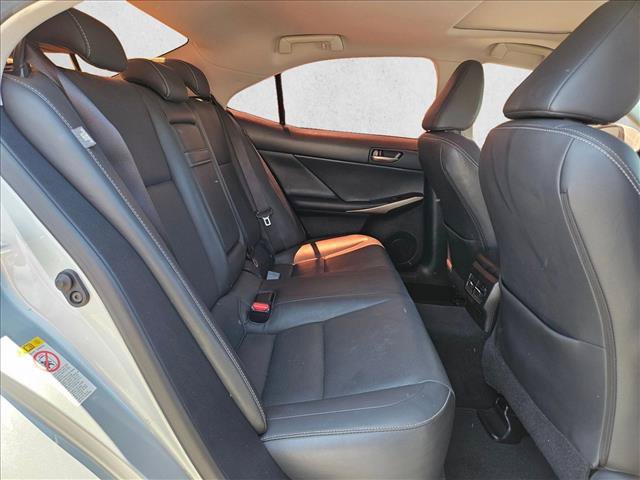 Used 2017 Lexus IS 200t RWD image 19