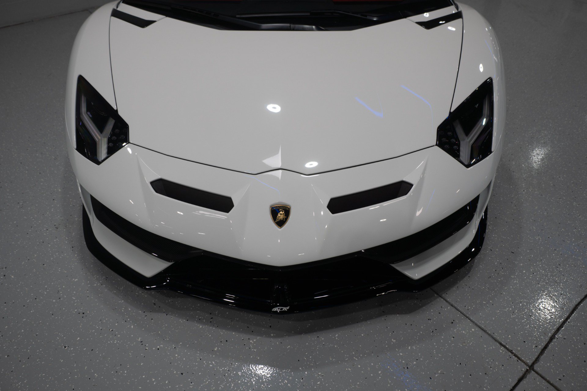 Used 2020 Lamborghini Aventador SVJ AWD/4WD image 37