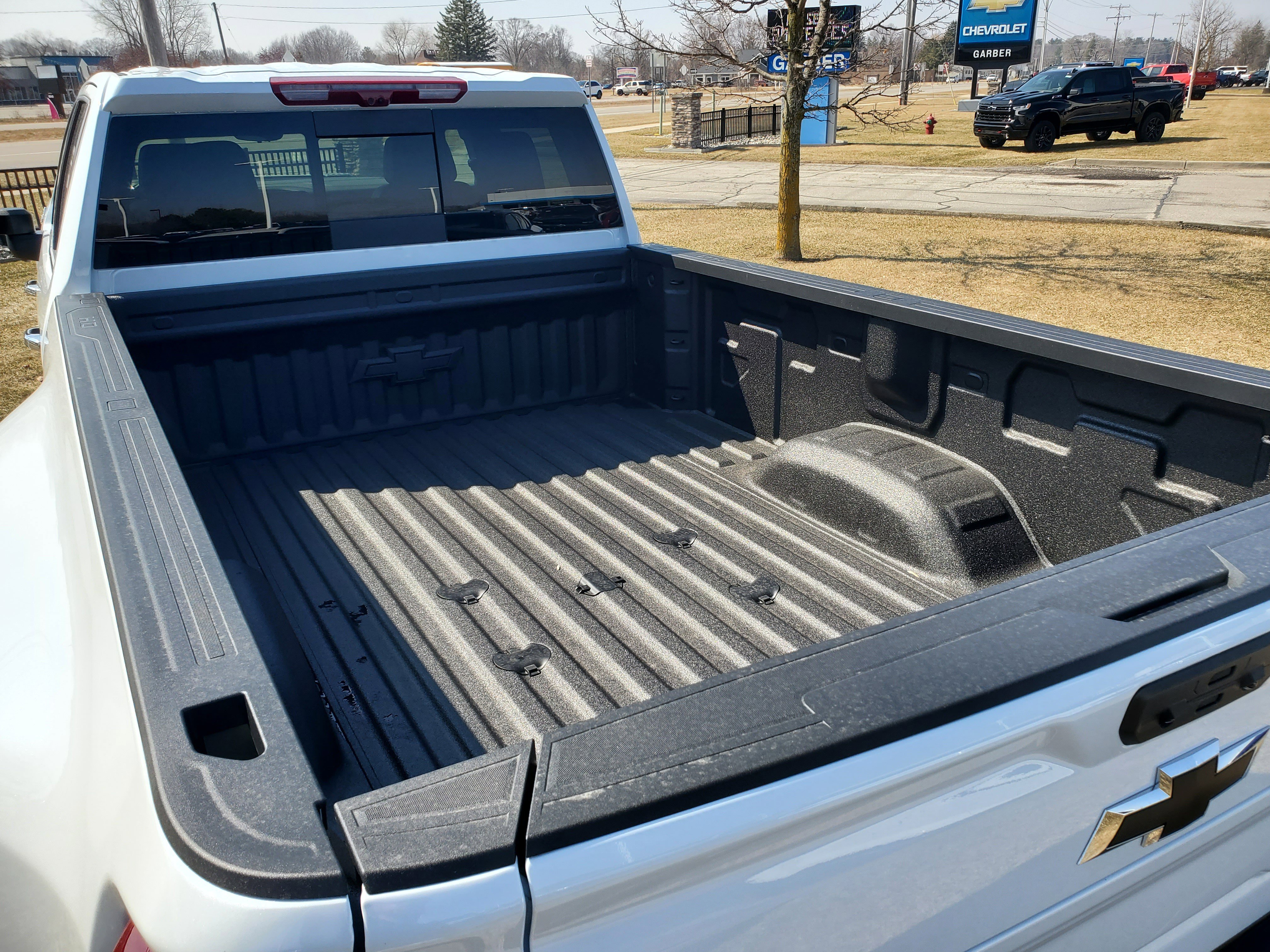 New 2026 Chevrolet Silverado 3500 High Country w/ High Country Premium Package image 32