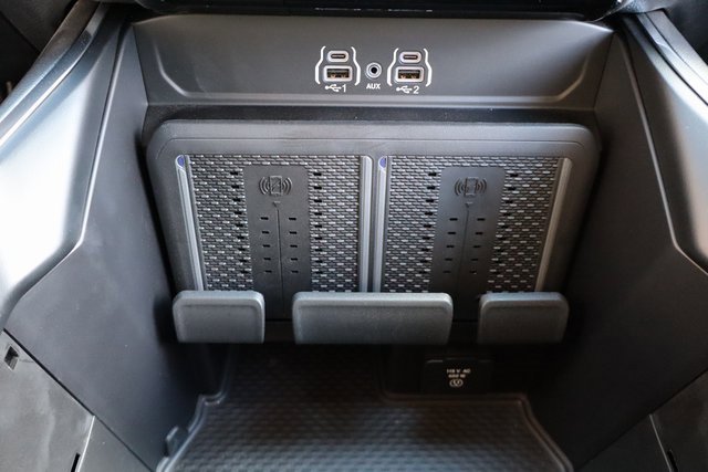 Used 2025 RAM 2500 Laramie image 30
