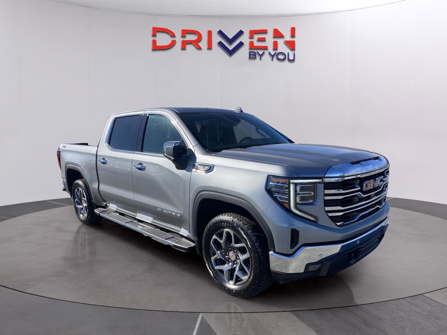 New 2026 GMC Sierra 1500 SLT w/ SLT Premium Plus Package image 9