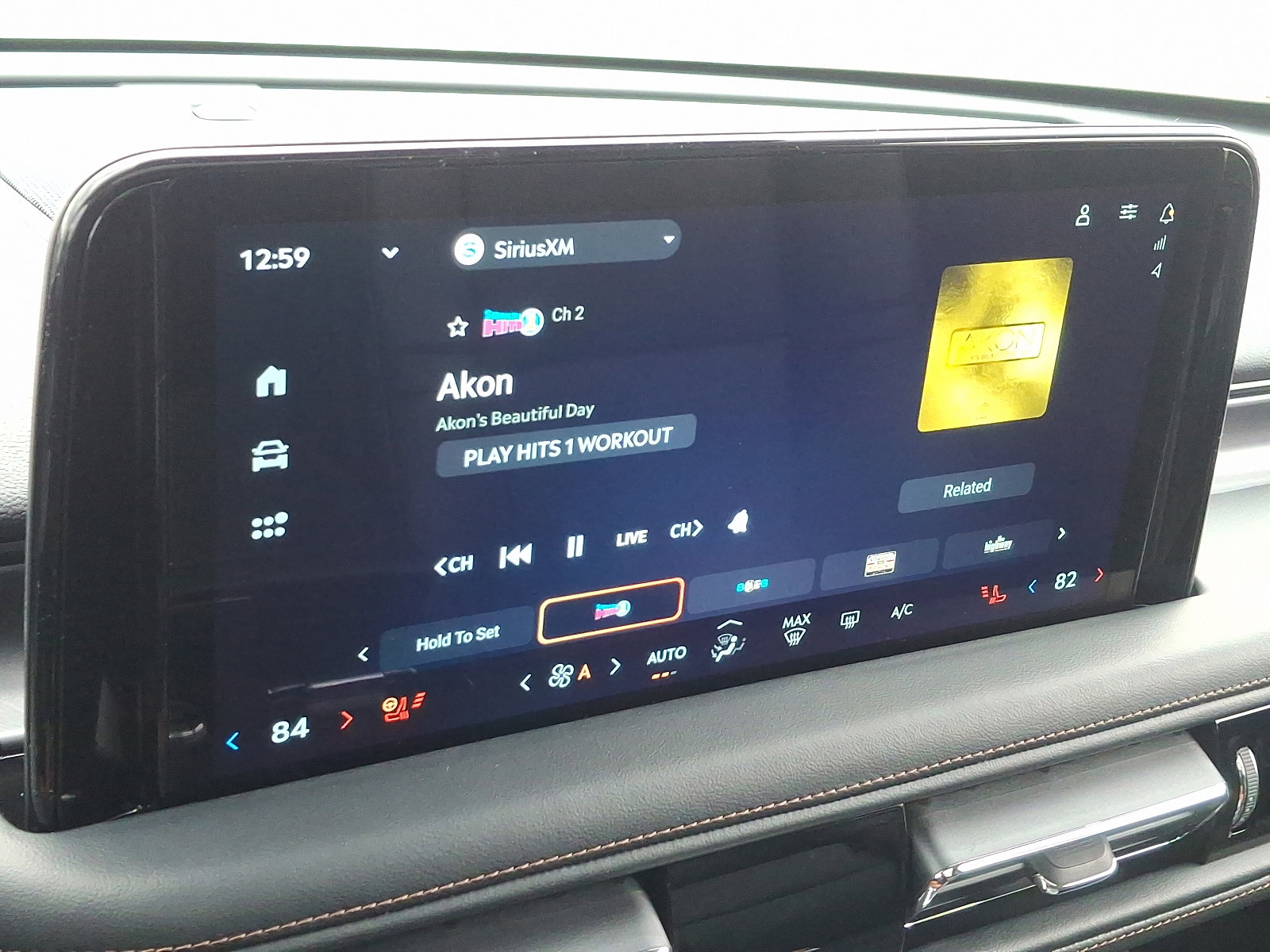 New 2025 Lincoln Aviator AWD image 13