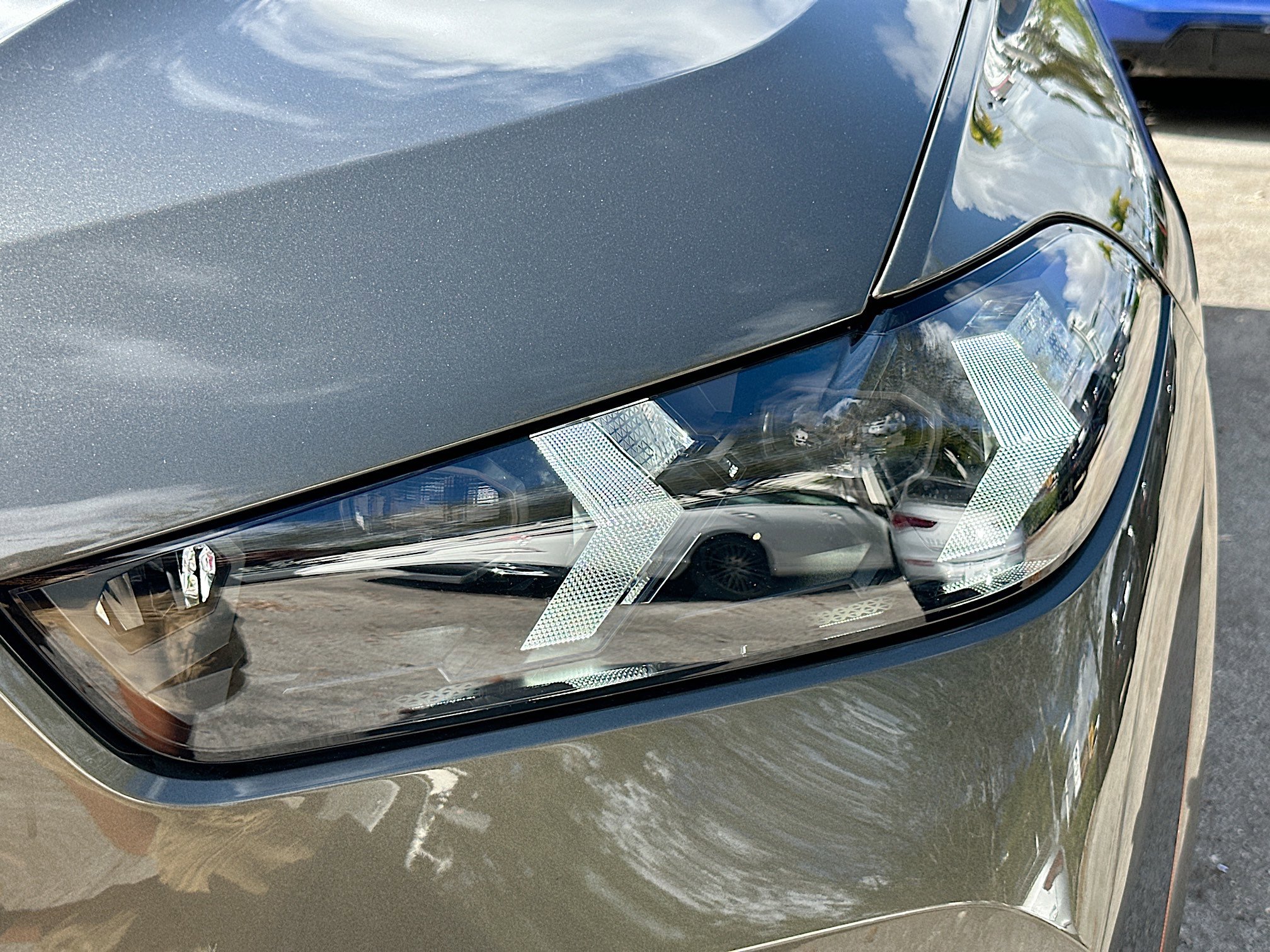 Certified 2025 BMW X5 M60i w/ Executive Package image 32