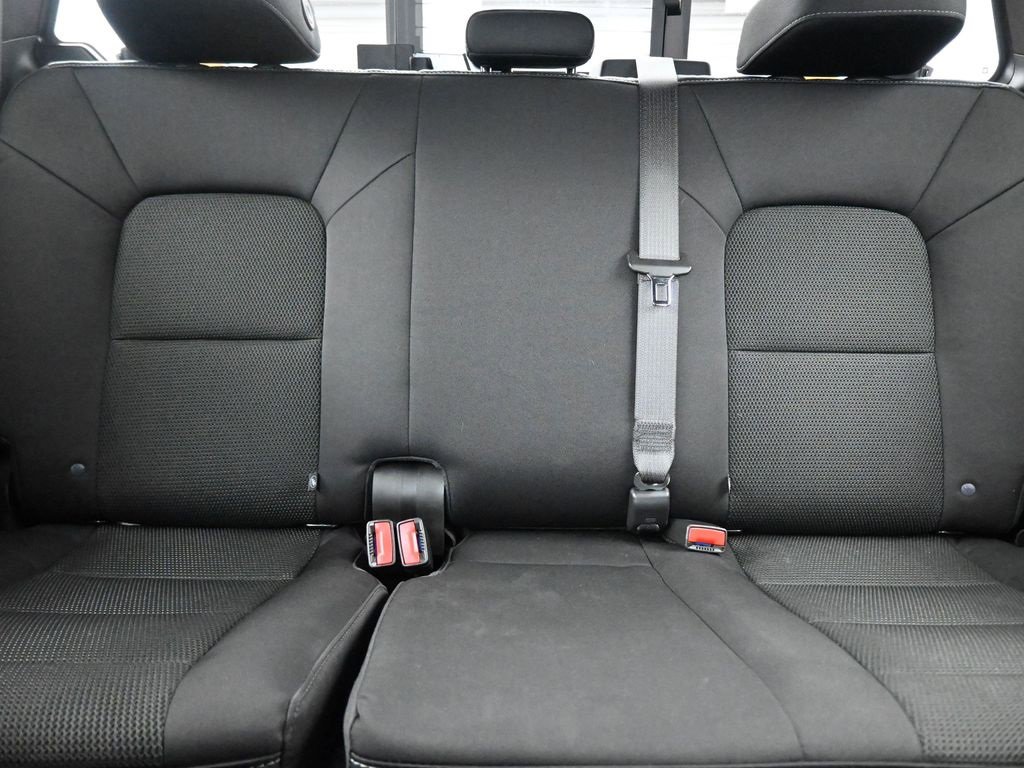 Used 2023 Chevrolet Colorado LT w/ LT Convenience Package II image 27