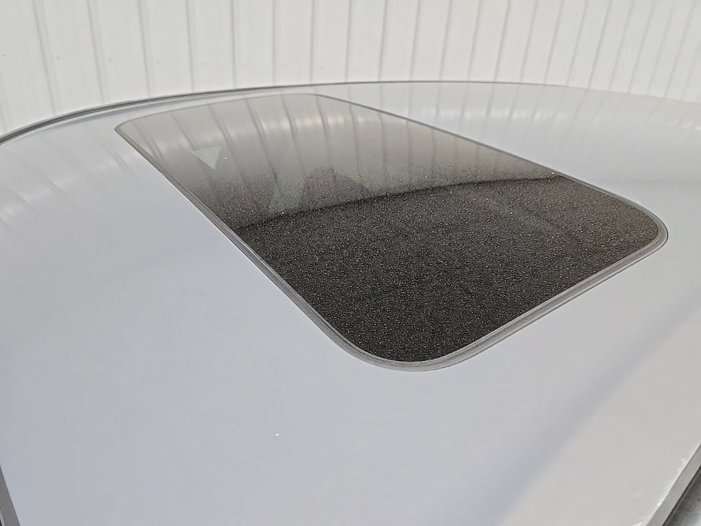 Used 2025 Honda CR-V EX-L image 11